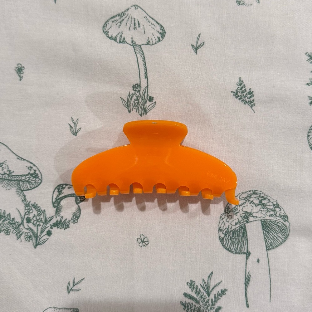 Emi Jay Big Effing Clip in Tangerine